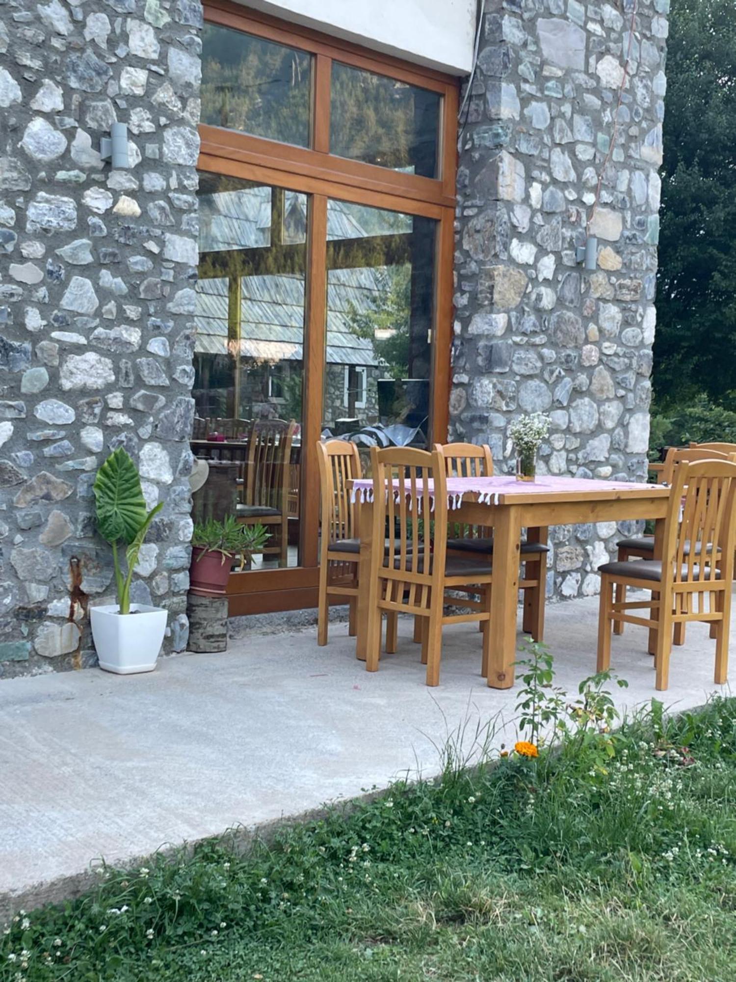 Hotel Petriti Theth Exterior foto